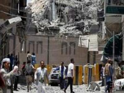 حملات گسترده جنگنده های سعودی به «حجه» یمن