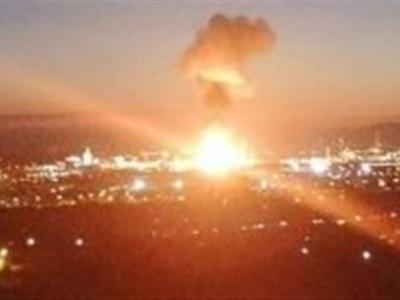 حملات هوایی ائتلاف سعودی به مناطق مختلف یمن